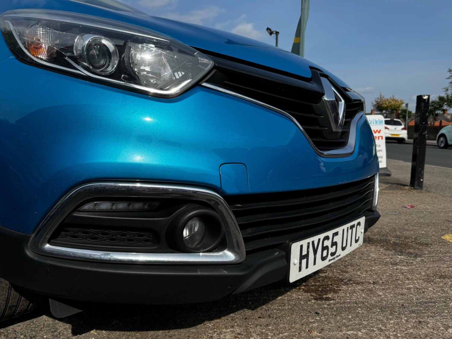 Renault Captur Listing Image