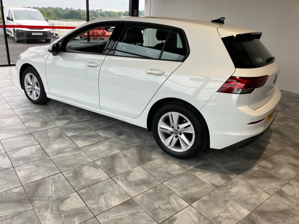 Volkswagen Golf Listing Image