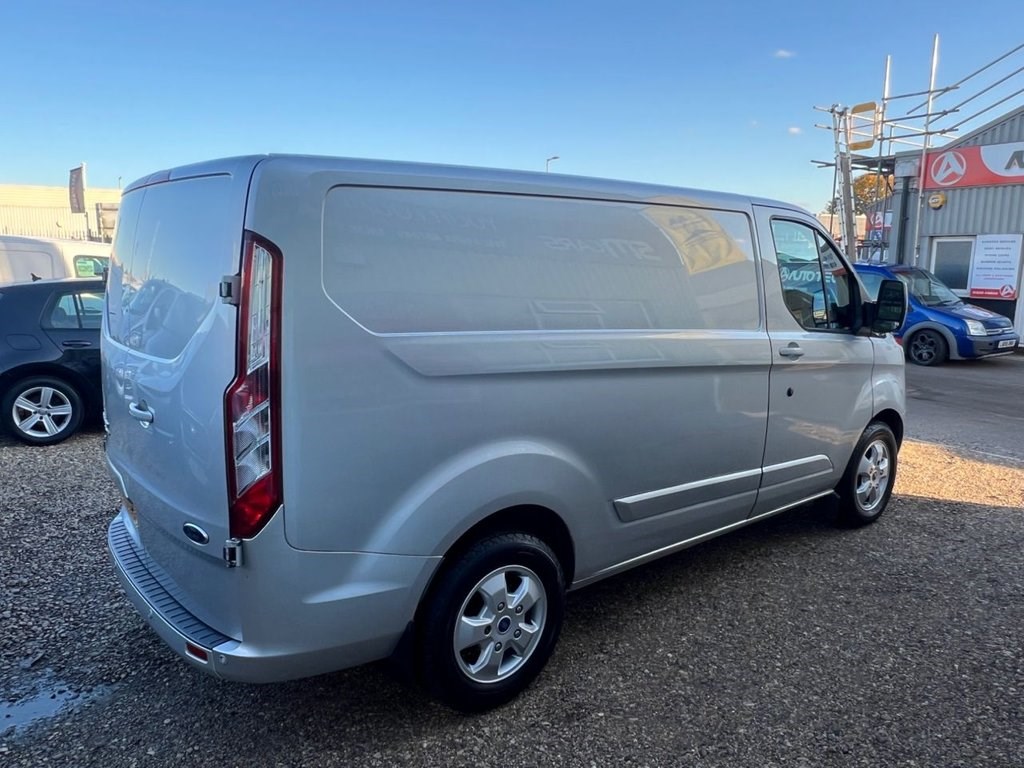 Ford Transit Custom Listing Image