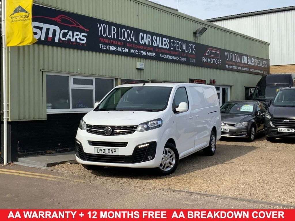 Vauxhall Vivaro Listing Image