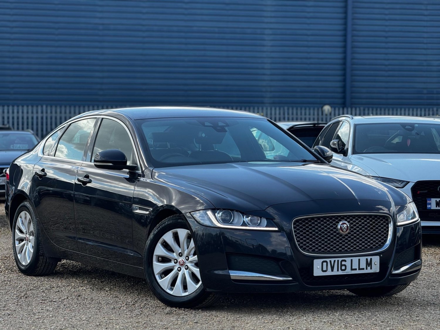 Jaguar XF Listing Image