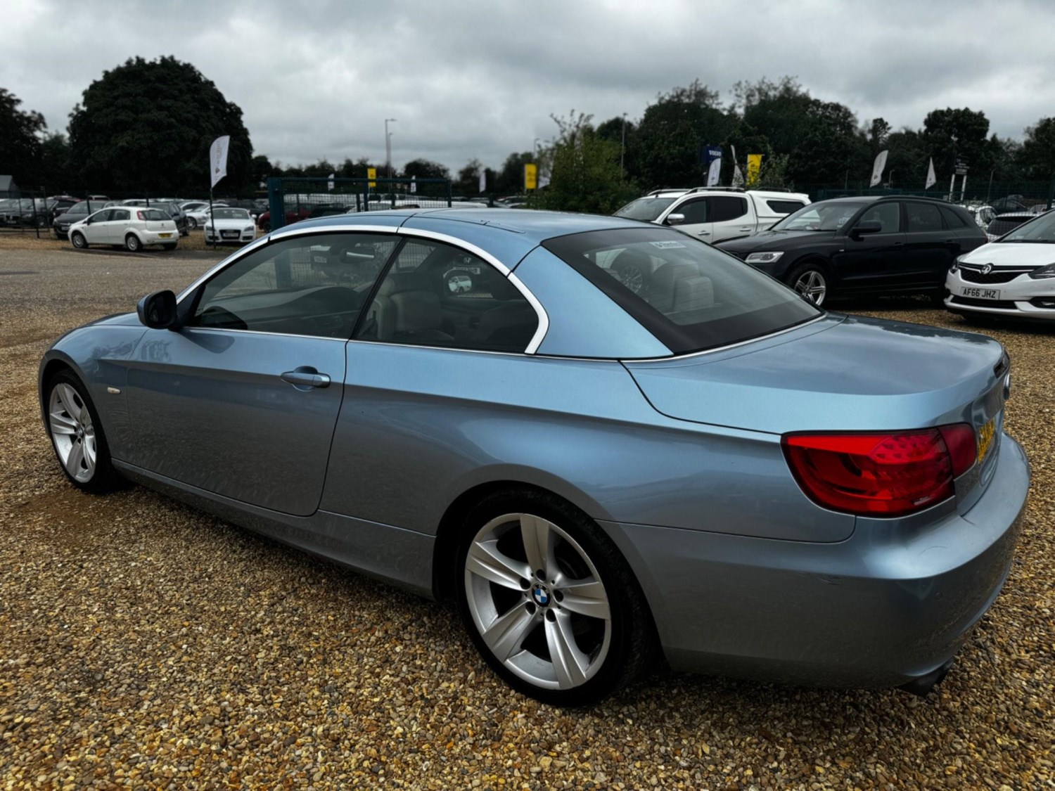 BMW 3 Series Listing Image