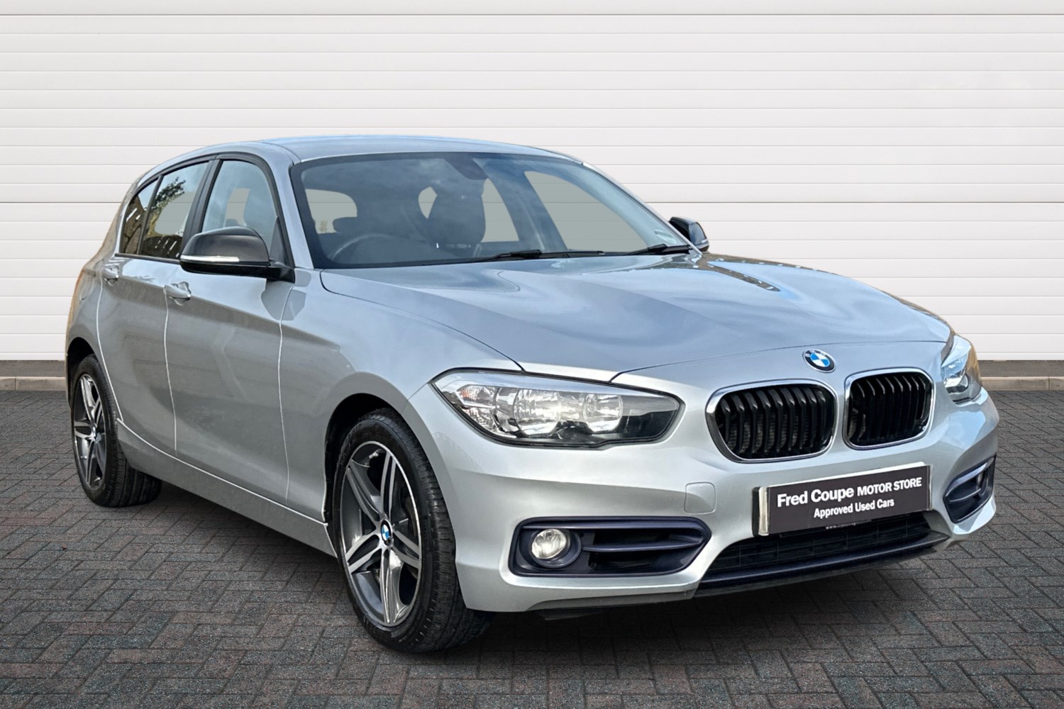 BMW 1 Series Listing Image