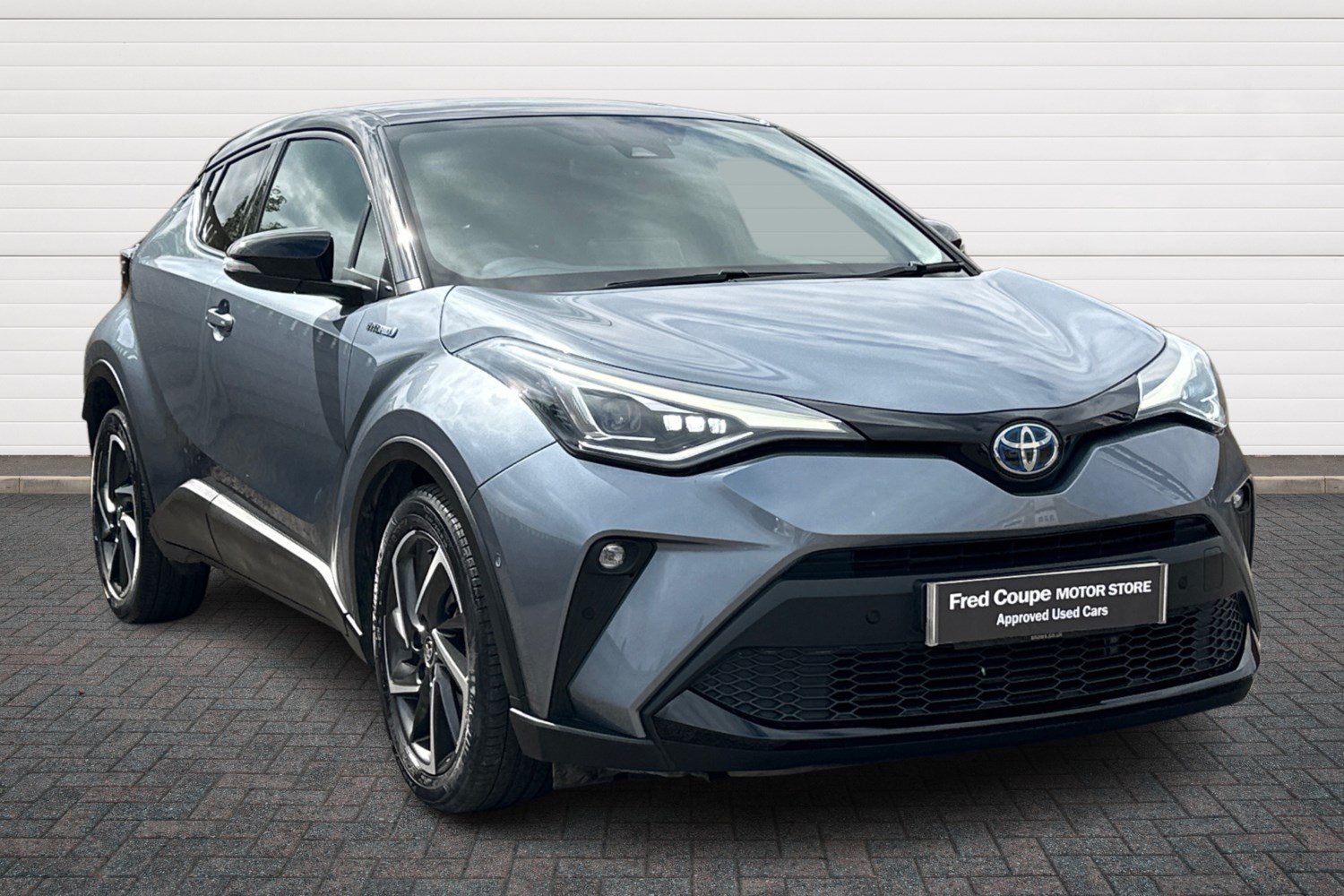 Toyota C-HR Listing Image