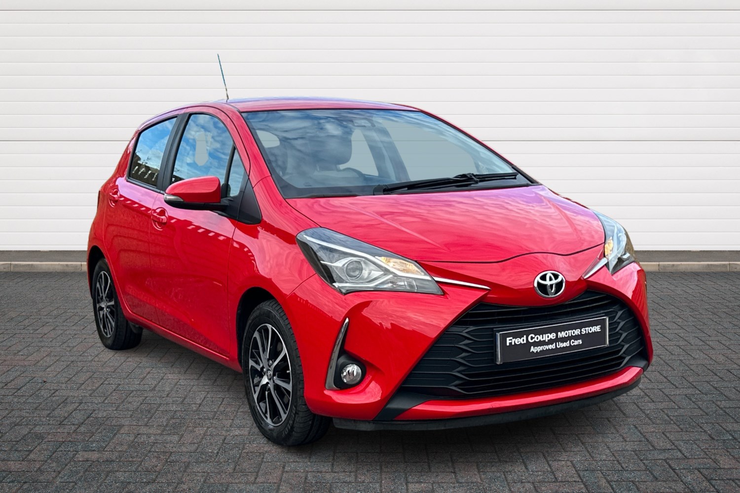 Toyota Yaris Listing Image