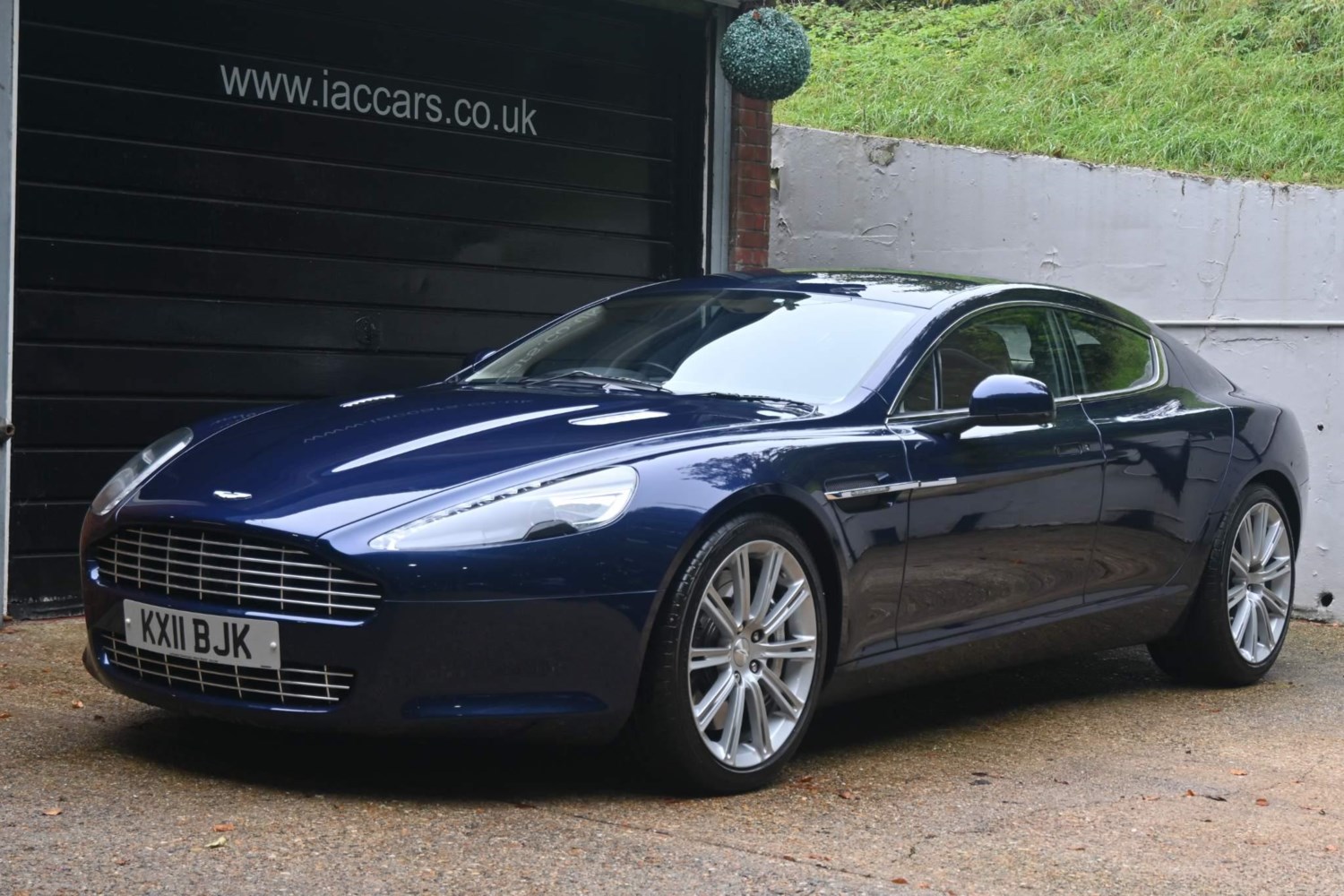 Aston Martin Rapide Listing Image