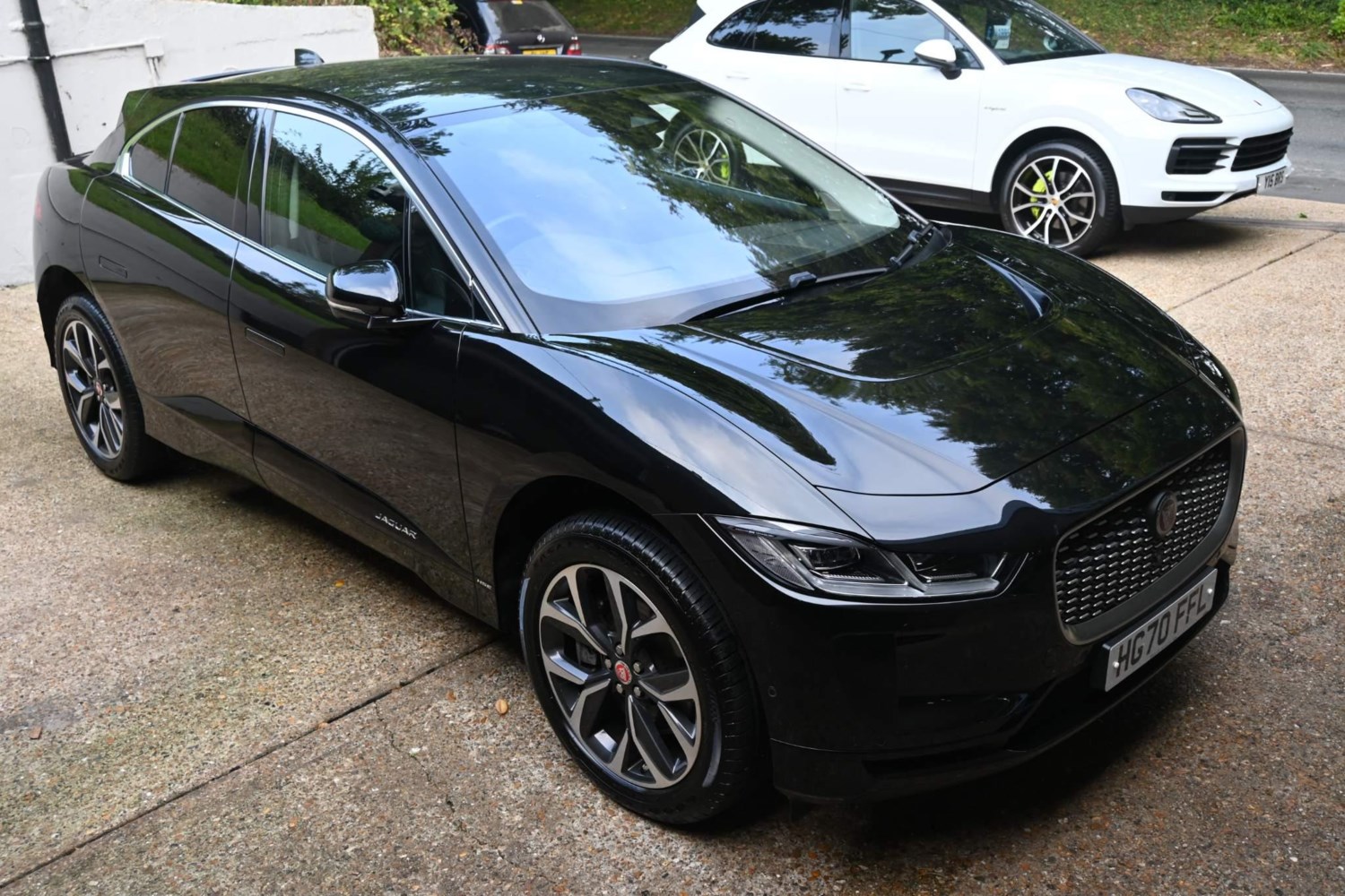 Jaguar I-PACE Listing Image