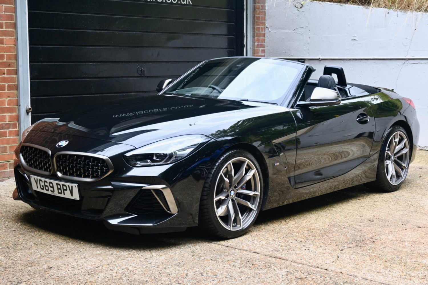 BMW Z4 Listing Image