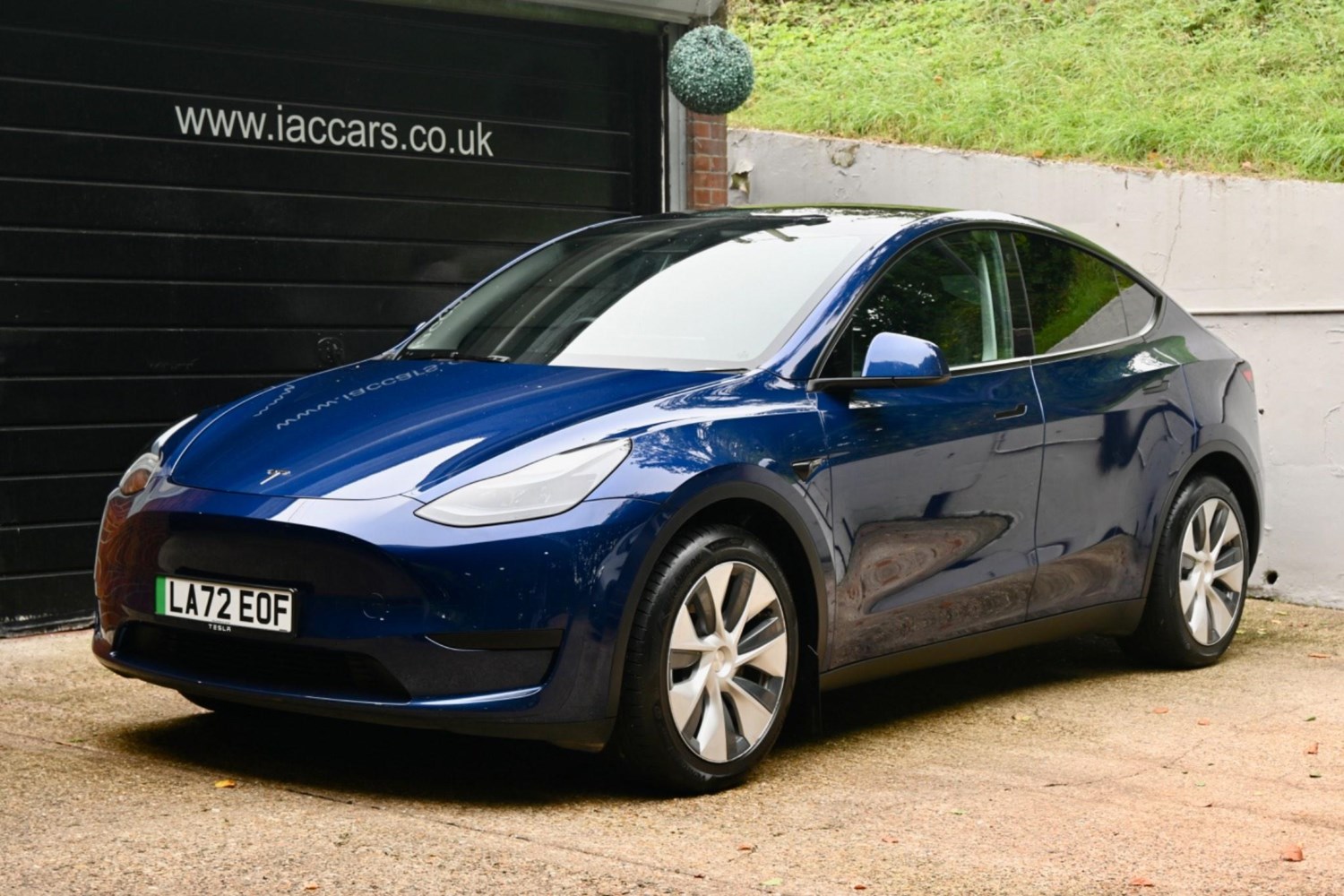 Tesla Model Y Listing Image