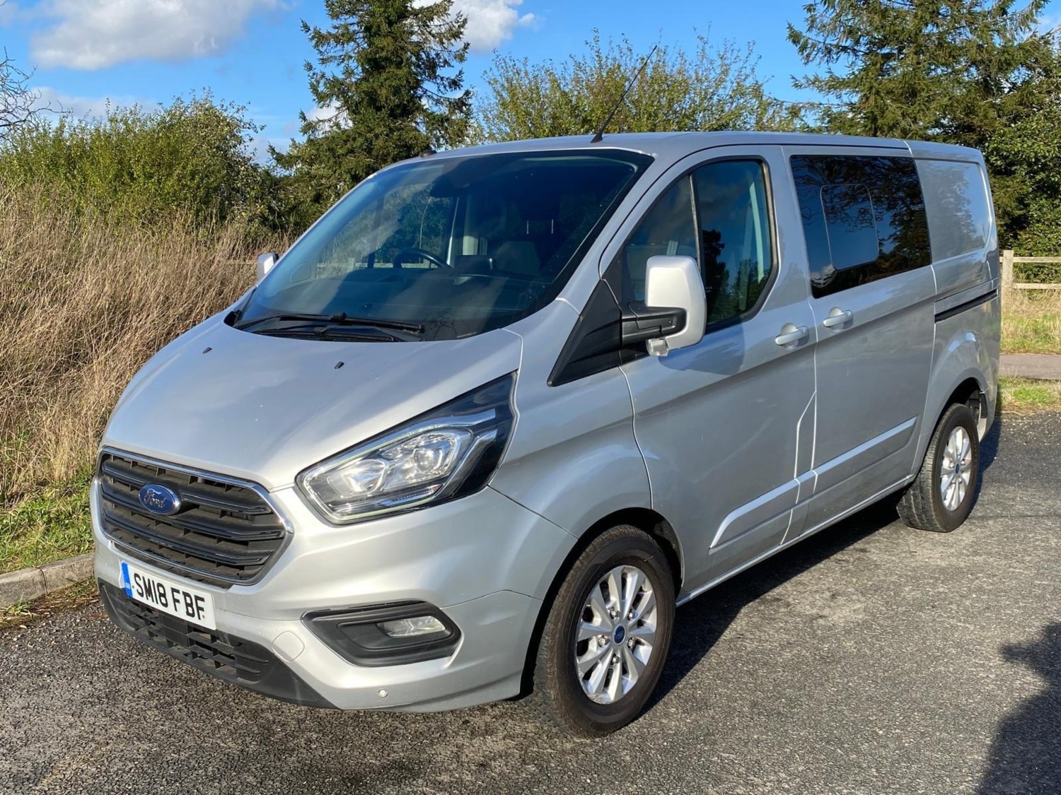 Ford Transit Custom Listing Image