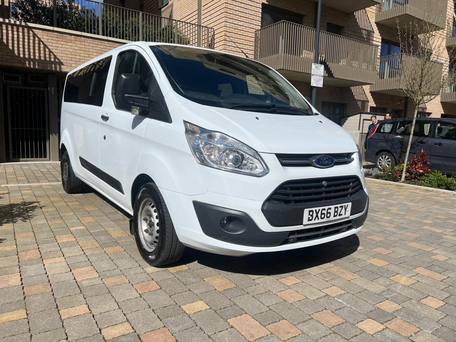 Ford Transit Custom Listing Image