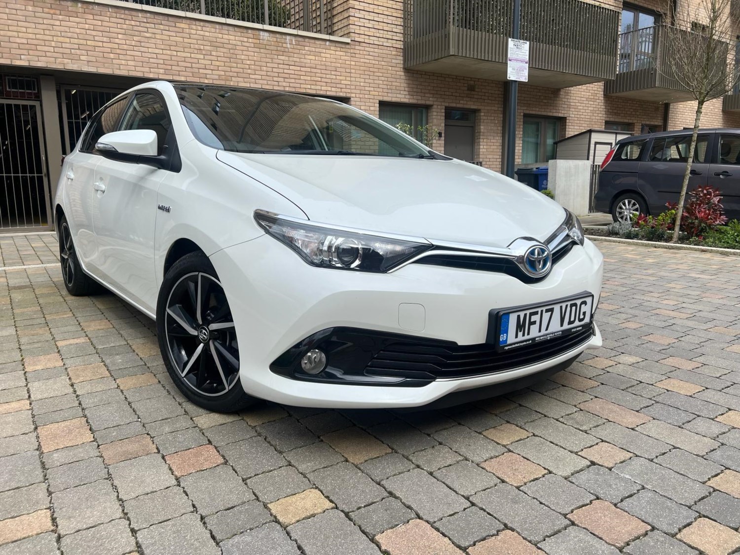 Toyota Auris Listing Image