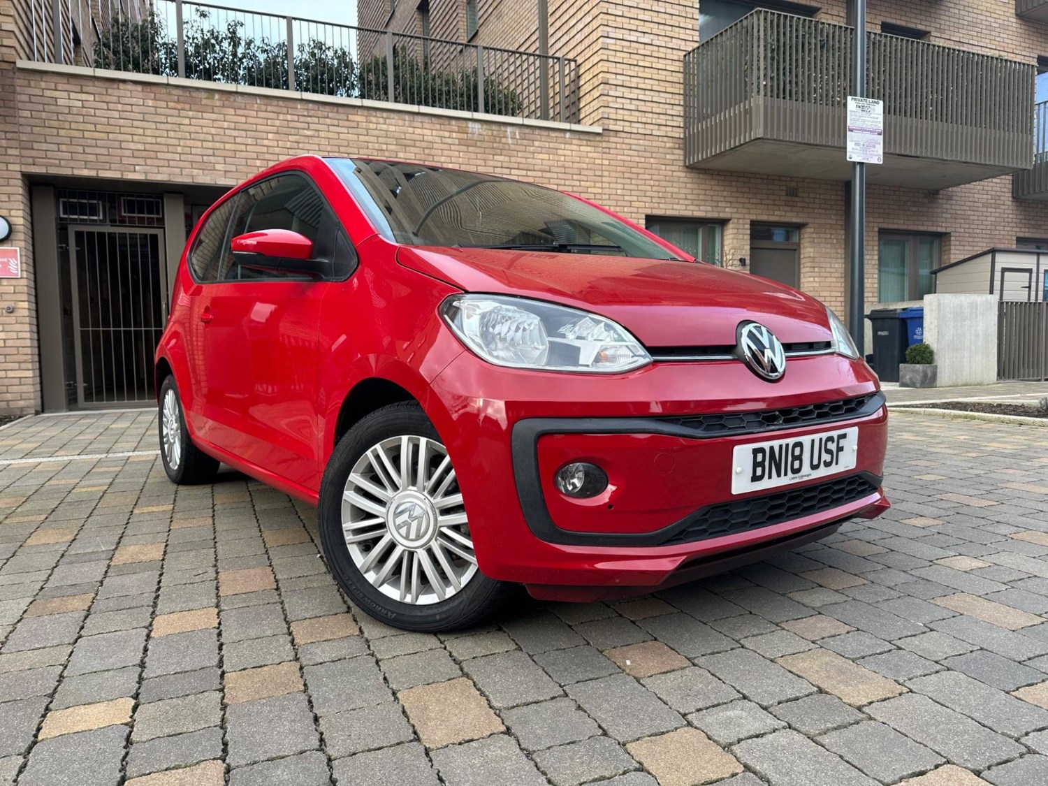 Volkswagen up! Listing Image