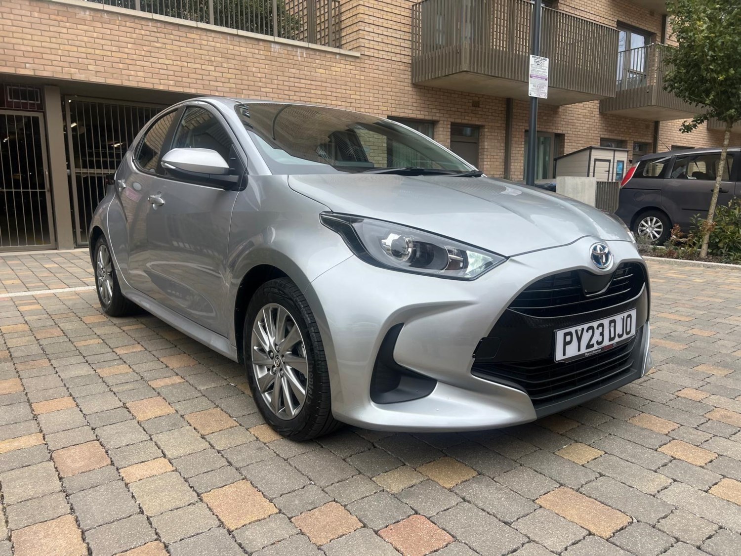 Toyota Yaris Listing Image