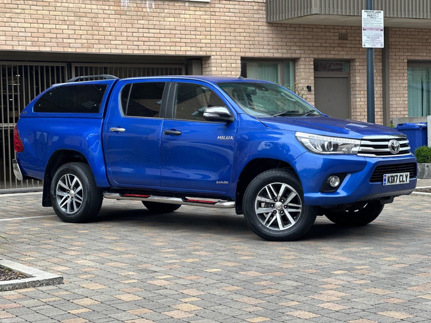 Toyota Hilux Listing Image