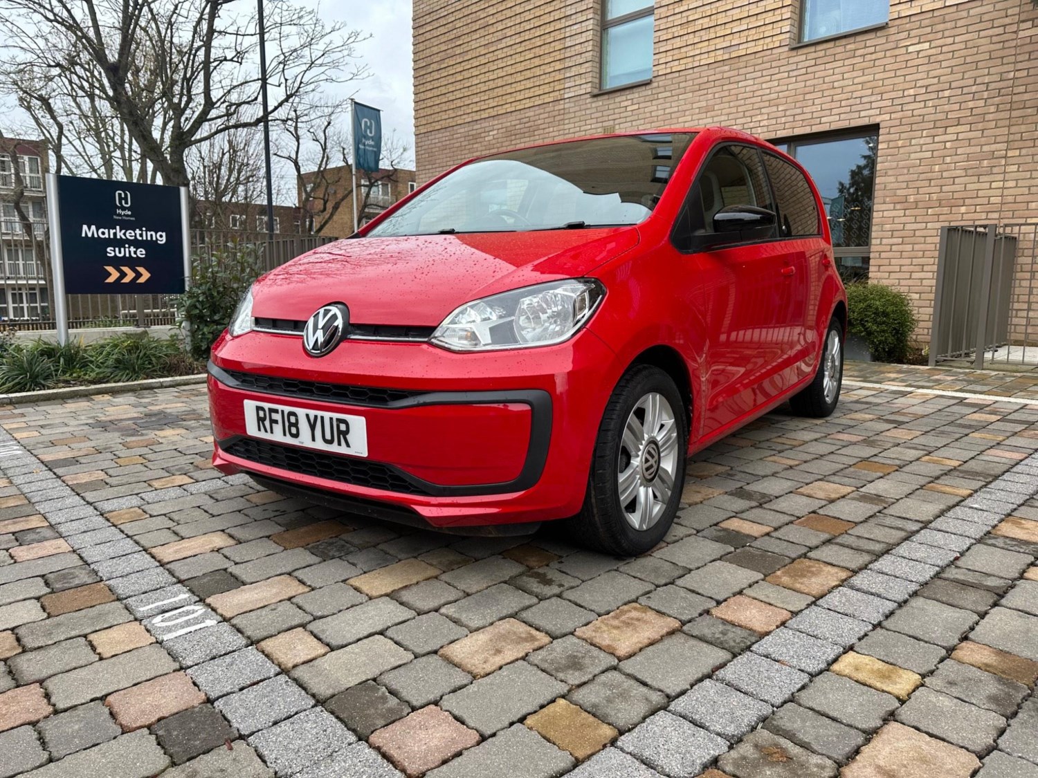 Volkswagen up! Listing Image