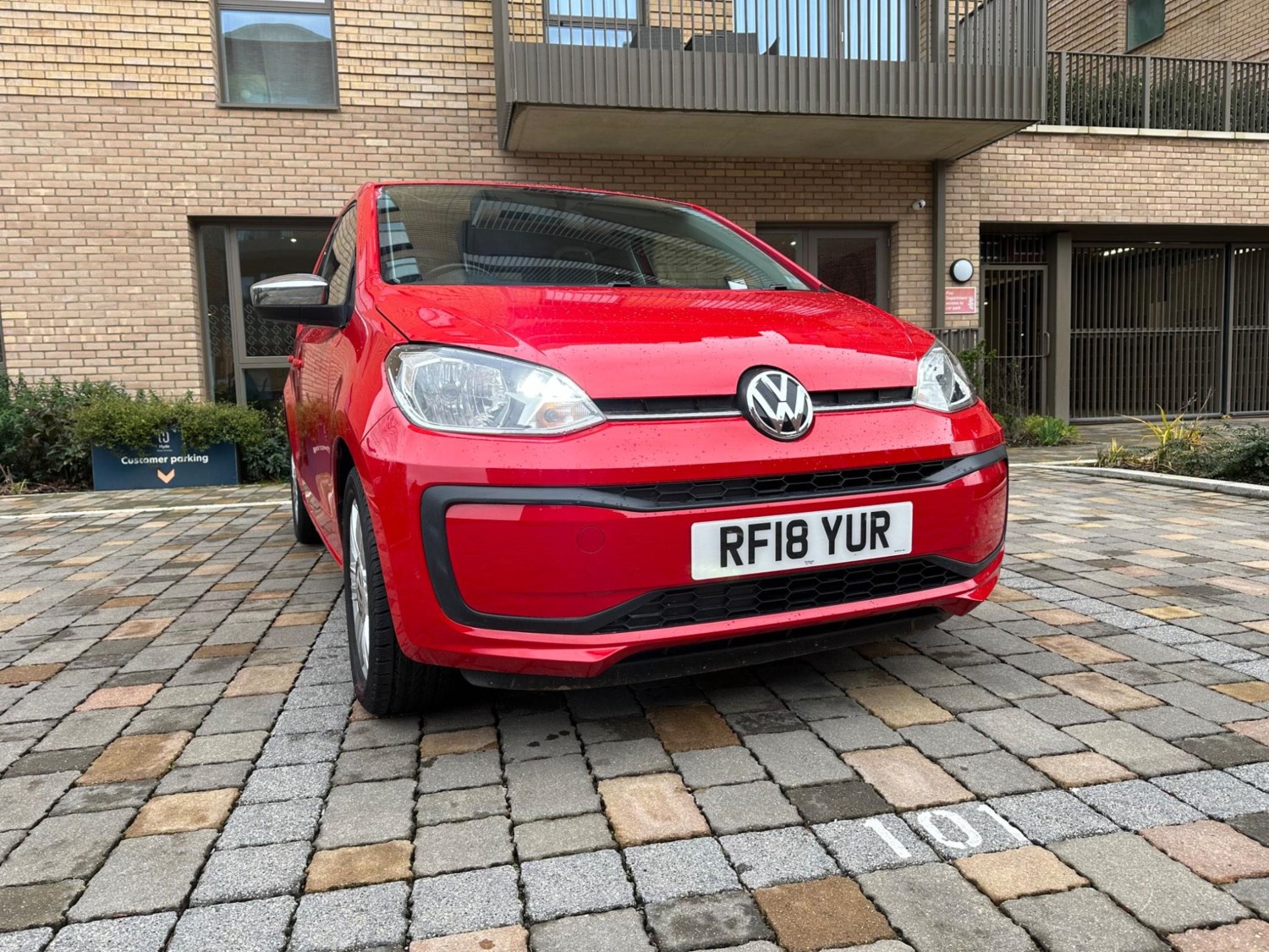 Volkswagen up! Listing Image