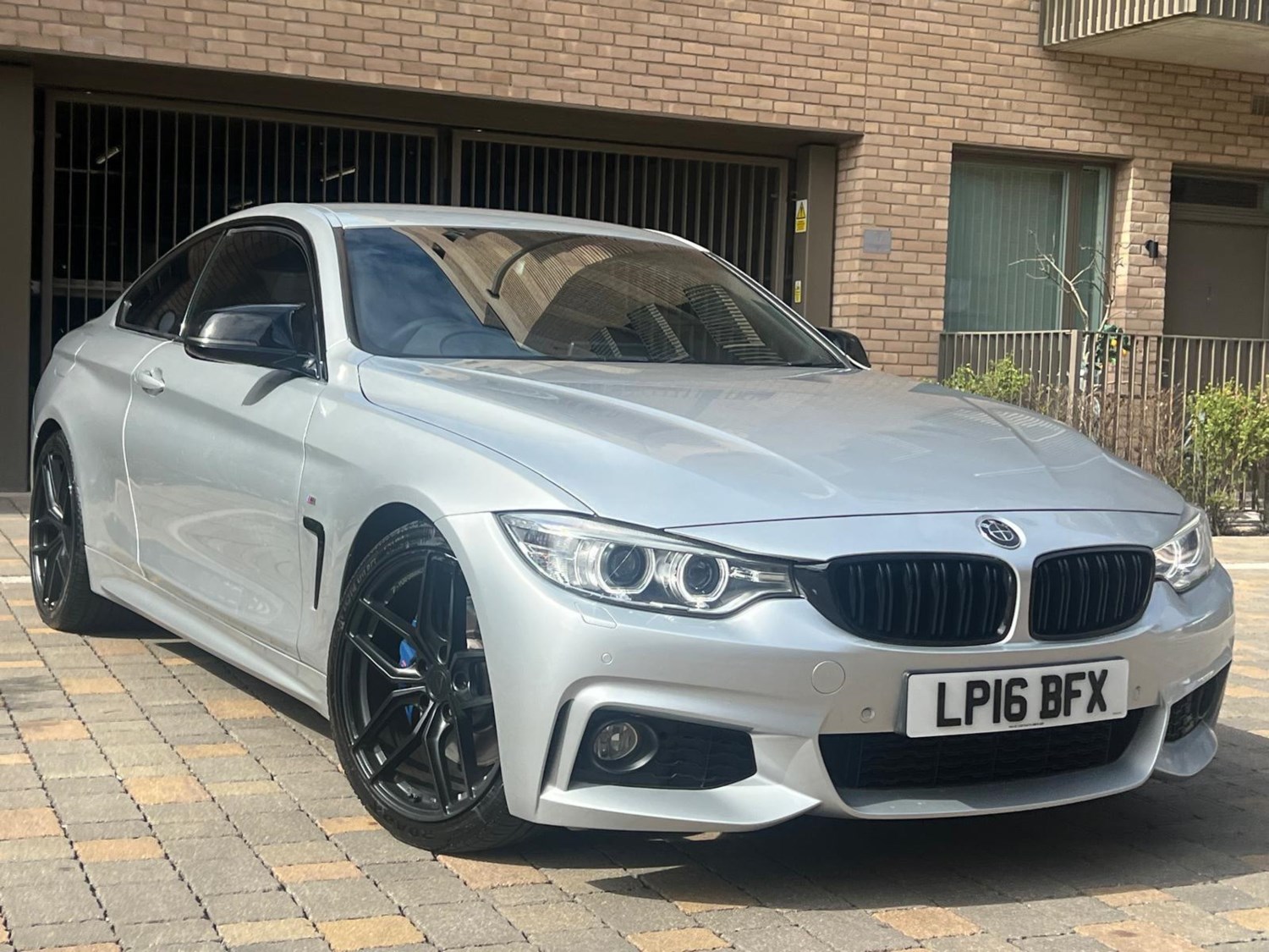 BMW 4 Series Listing Image