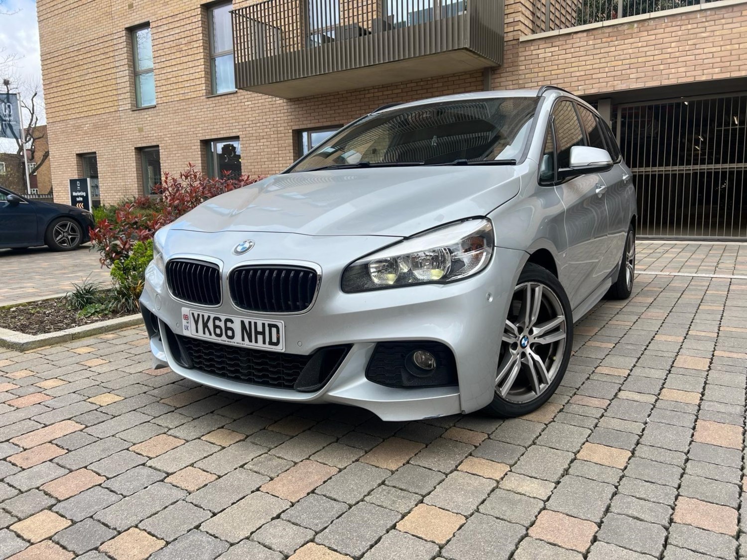 BMW 2 Series Gran Tourer Listing Image