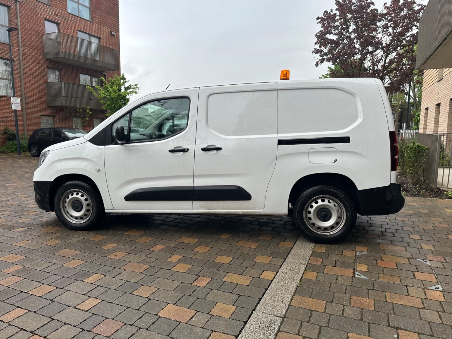 Vauxhall Combo Listing Image