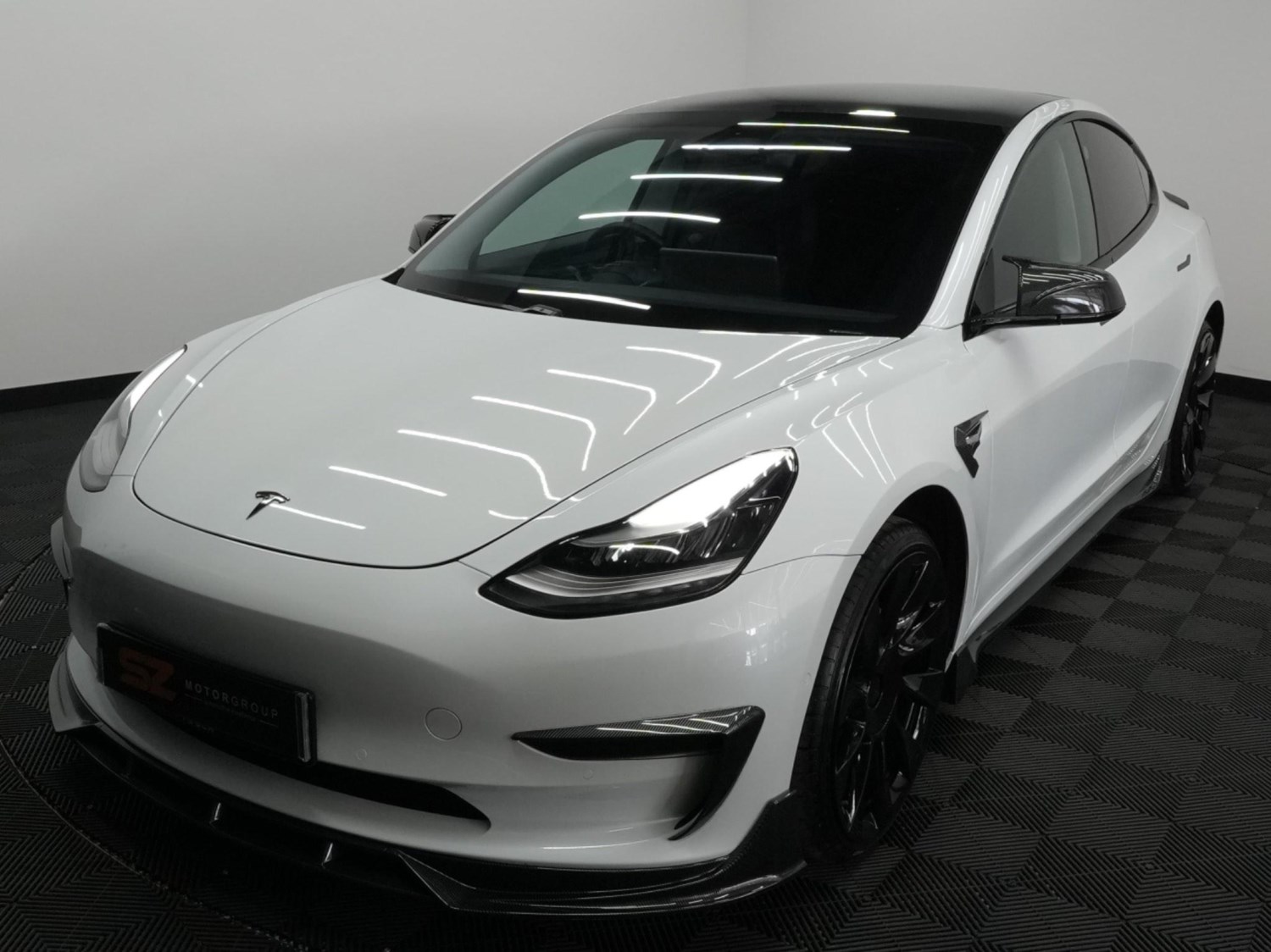 Tesla Model 3 Listing Image