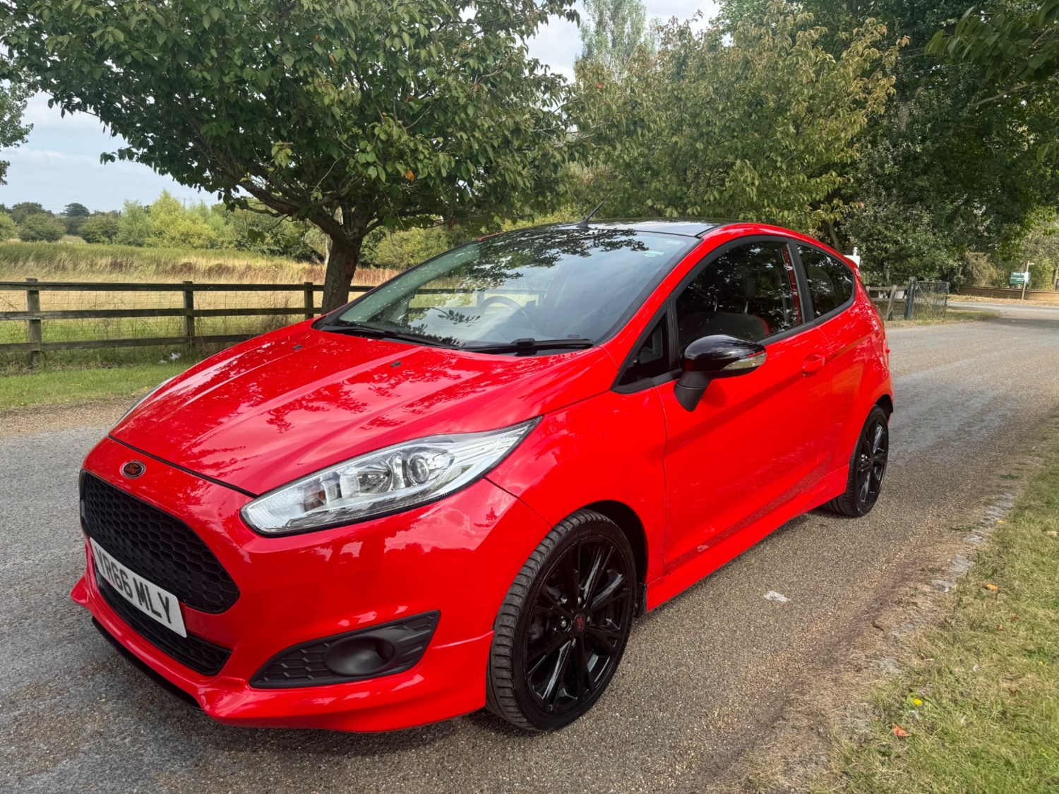 Ford Fiesta Listing Image