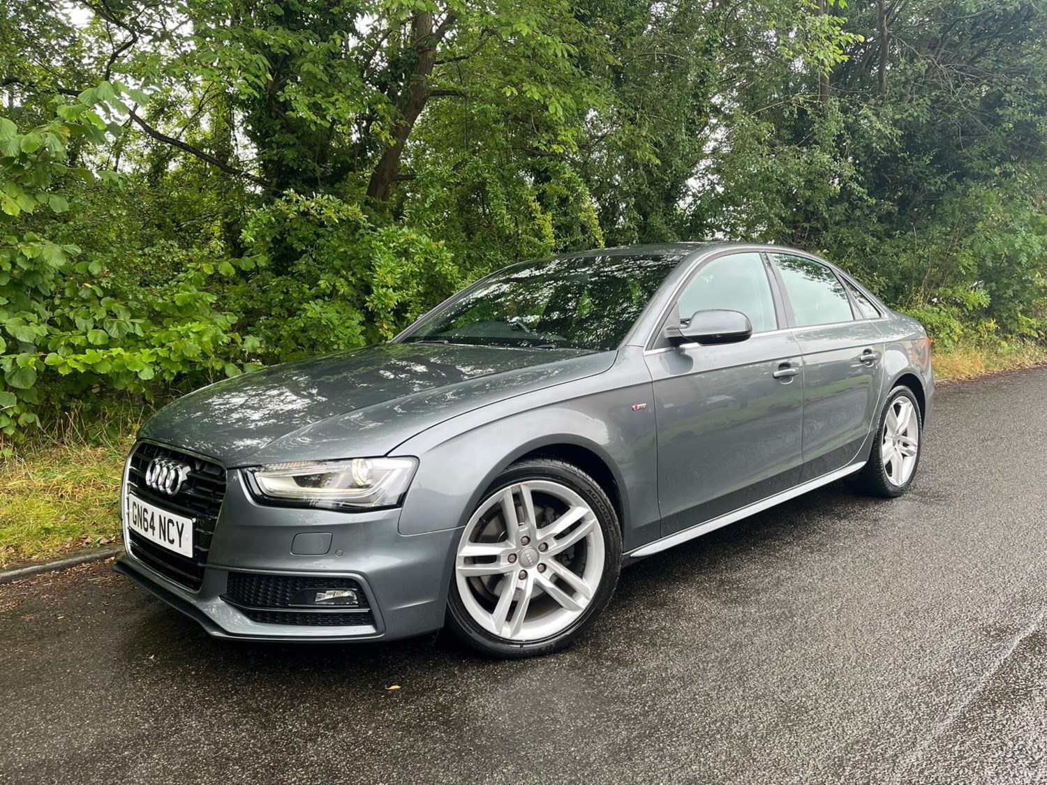 Audi A4 Listing Image