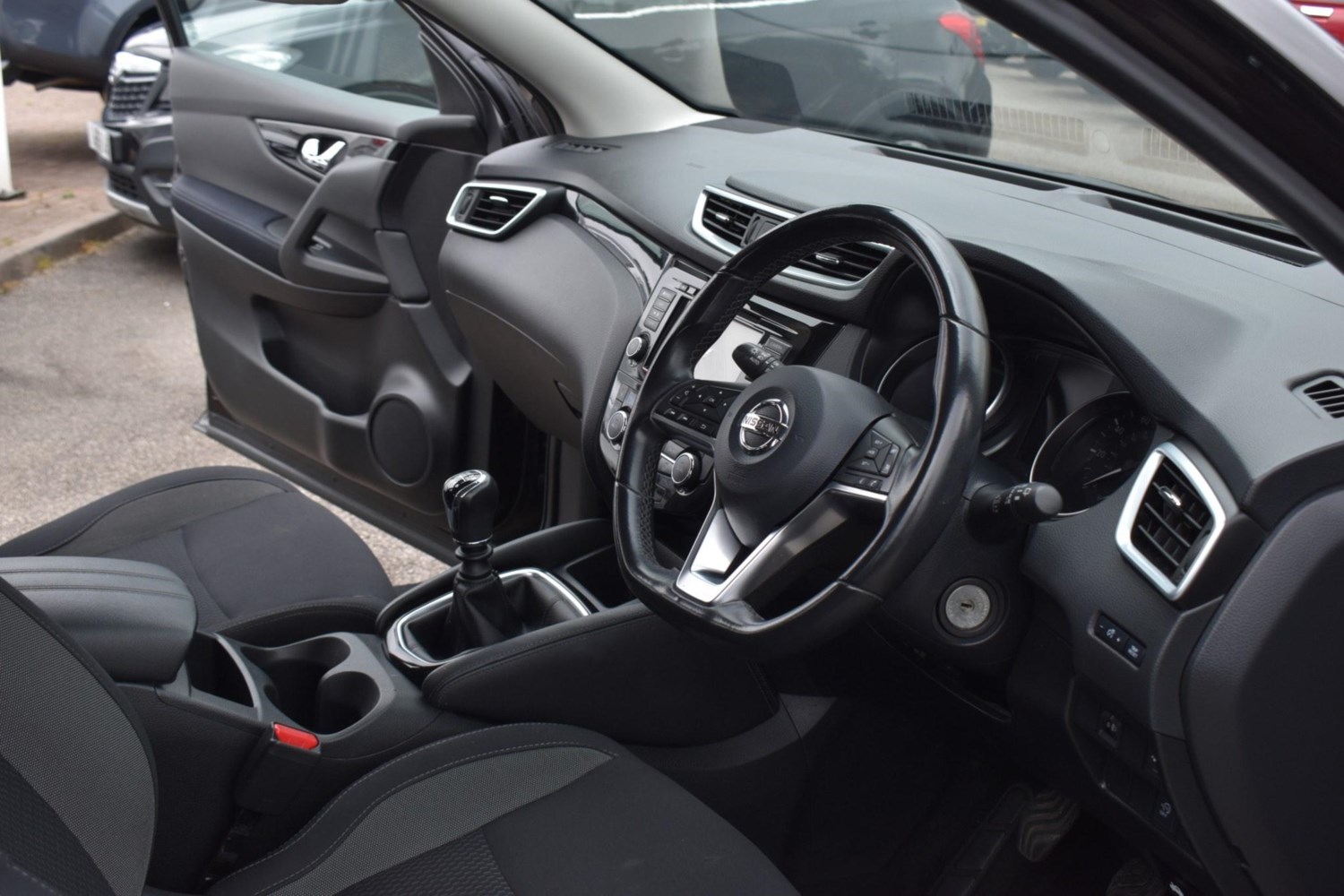 Nissan Qashqai Listing Image