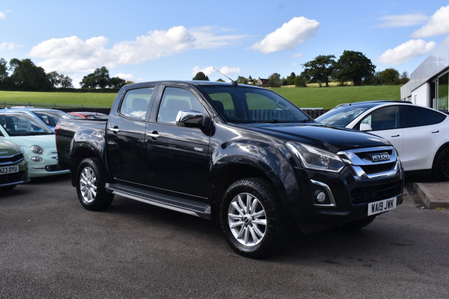 Isuzu D-Max Listing Image