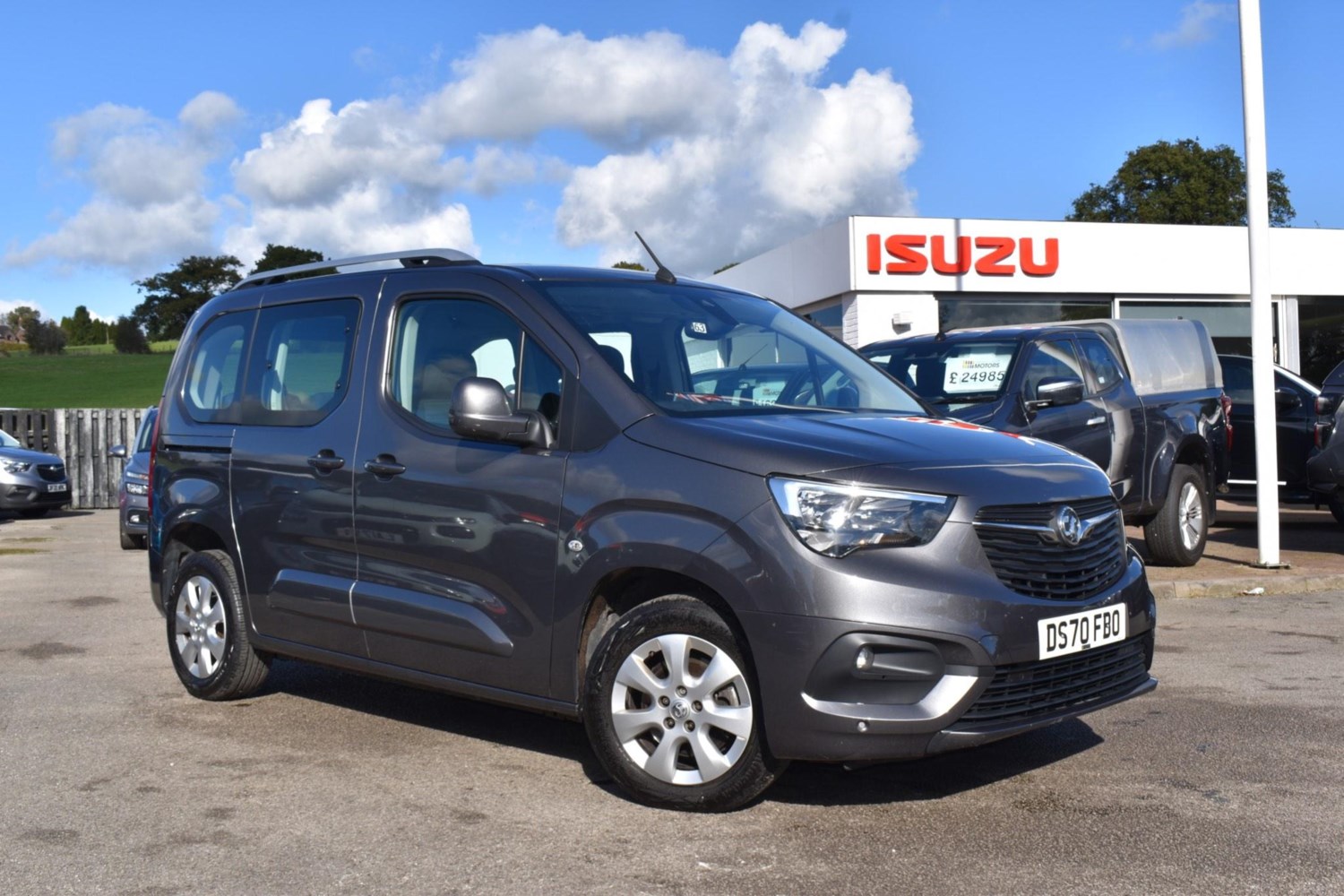 Vauxhall Combo Life Listing Image