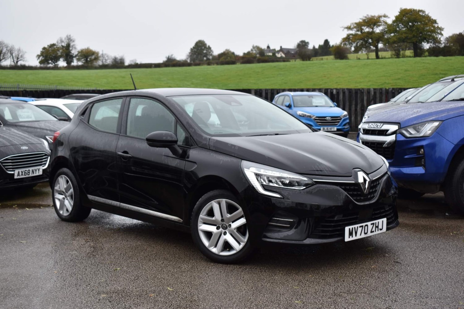 Renault Clio Listing Image