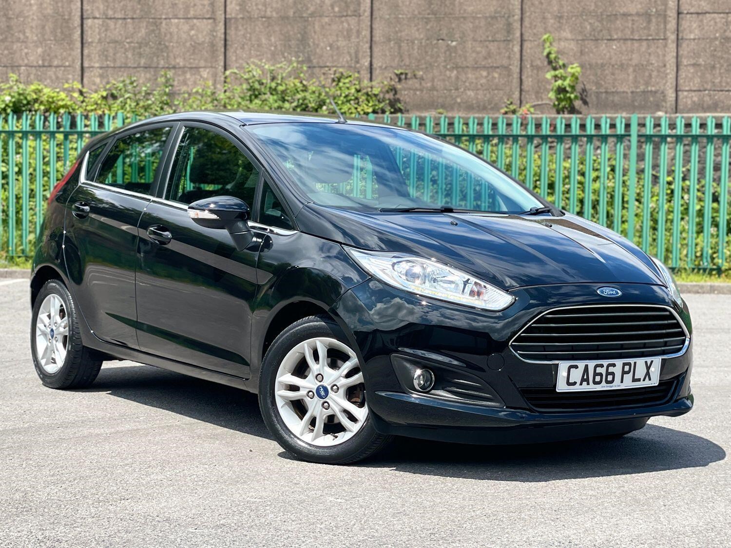 Ford Fiesta Listing Image