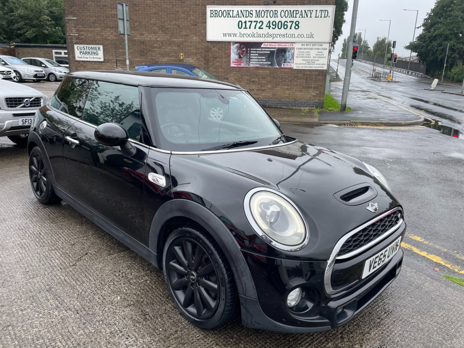 MINI Hatch Listing Image