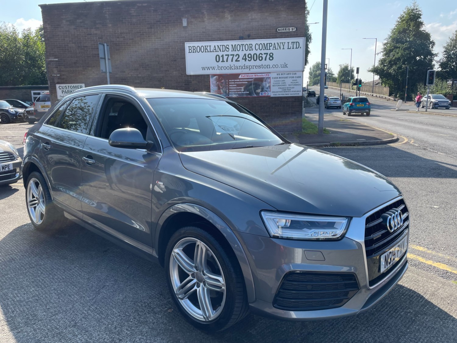 Audi Q3 Listing Image