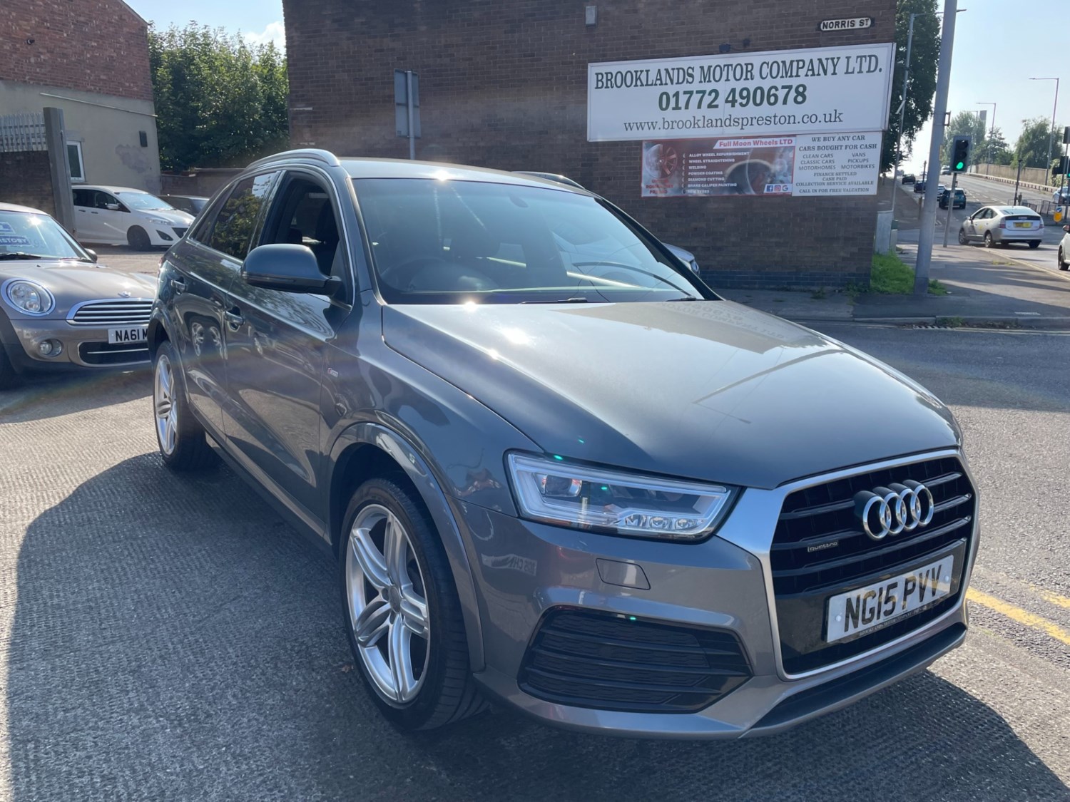 Audi Q3 Listing Image