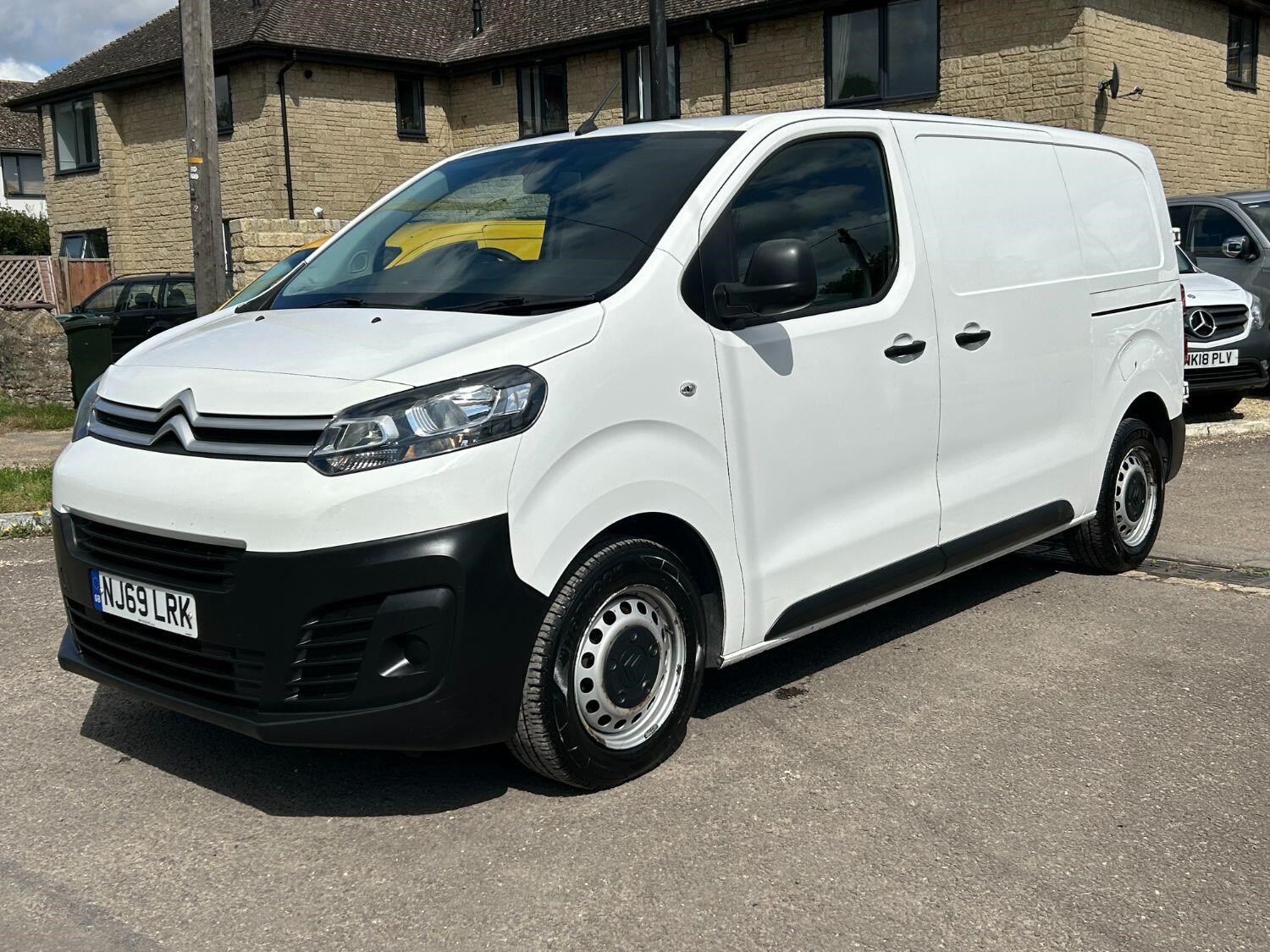 Citroen Dispatch Listing Image