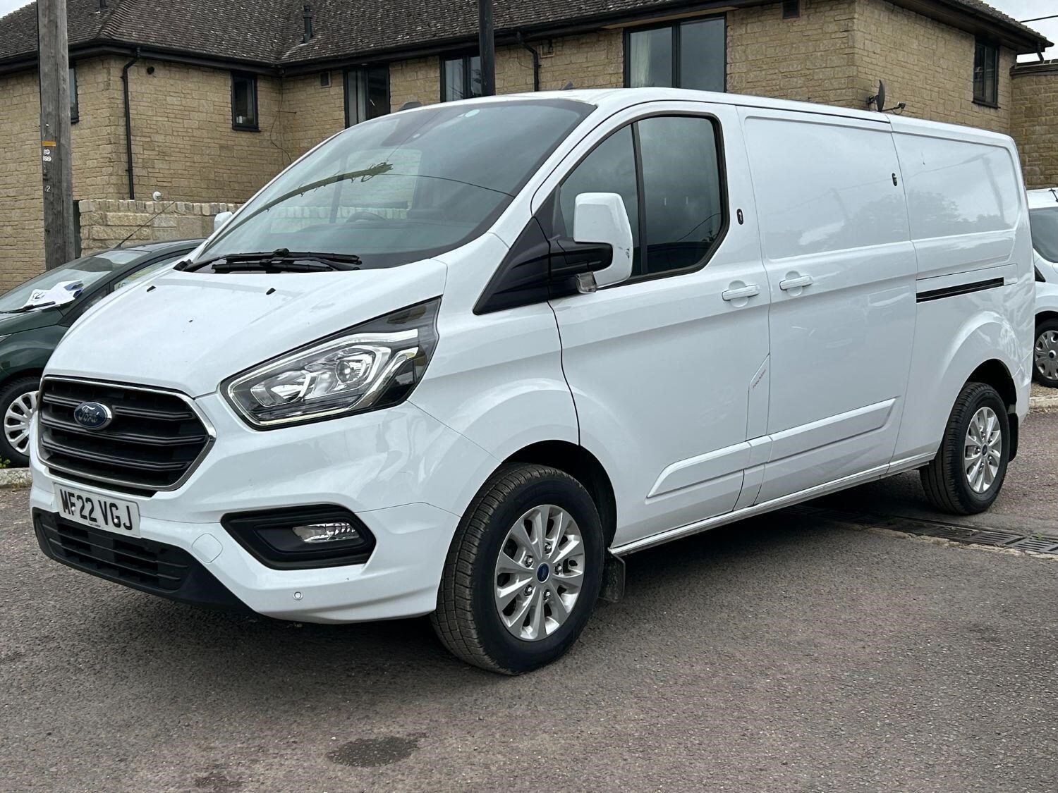 Ford Transit Custom Listing Image