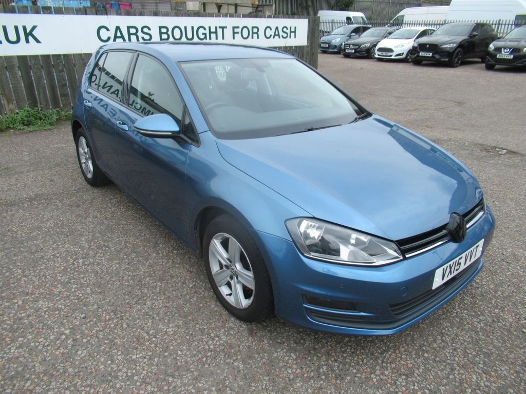 Volkswagen Golf Listing Image