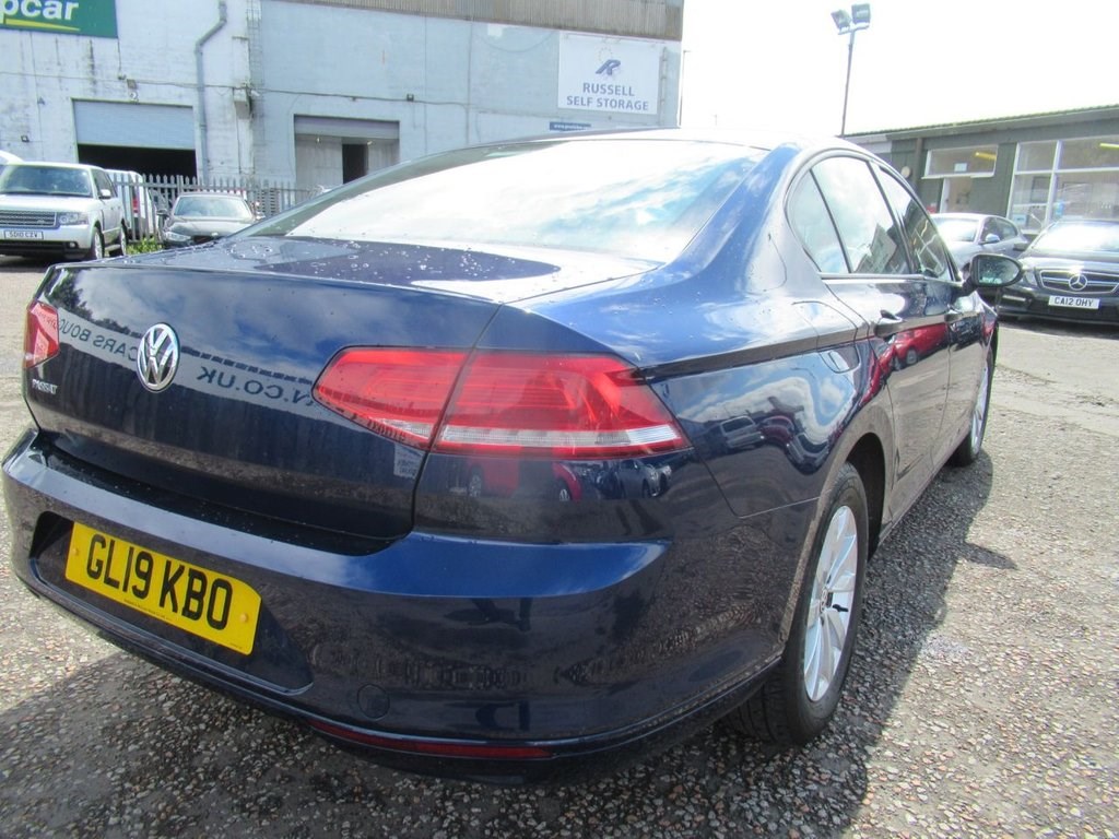 Volkswagen Passat Listing Image