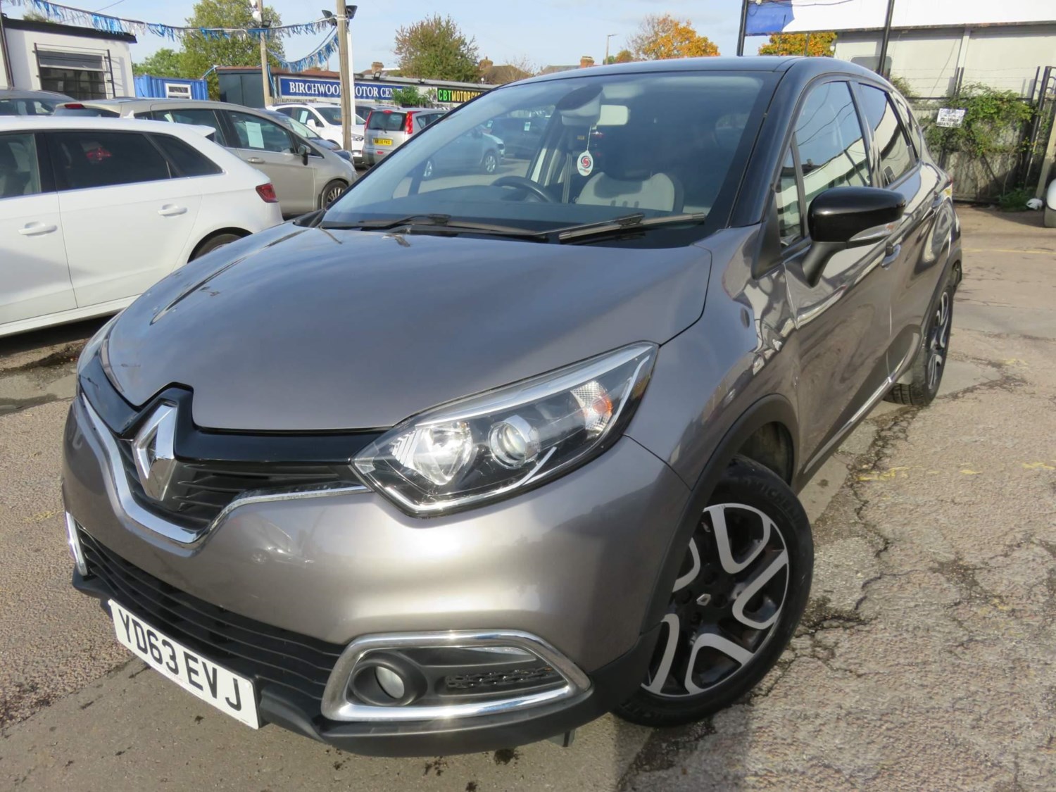 Renault Captur Listing Image