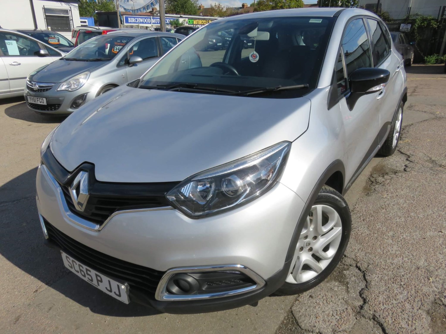 Renault Captur Listing Image