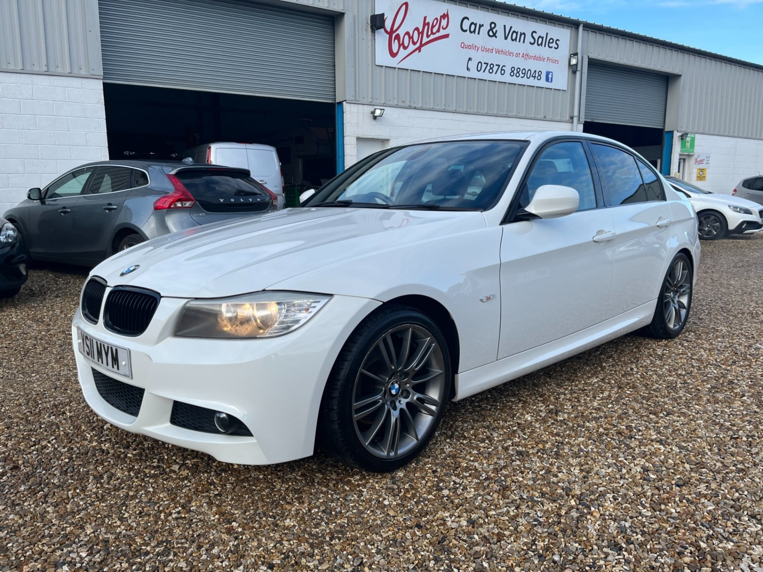 BMW 3 Series Listing Image