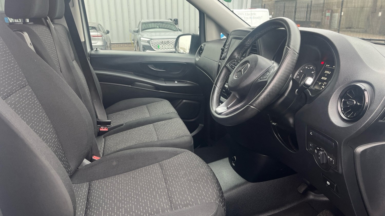 Mercedes-Benz Vito Listing Image