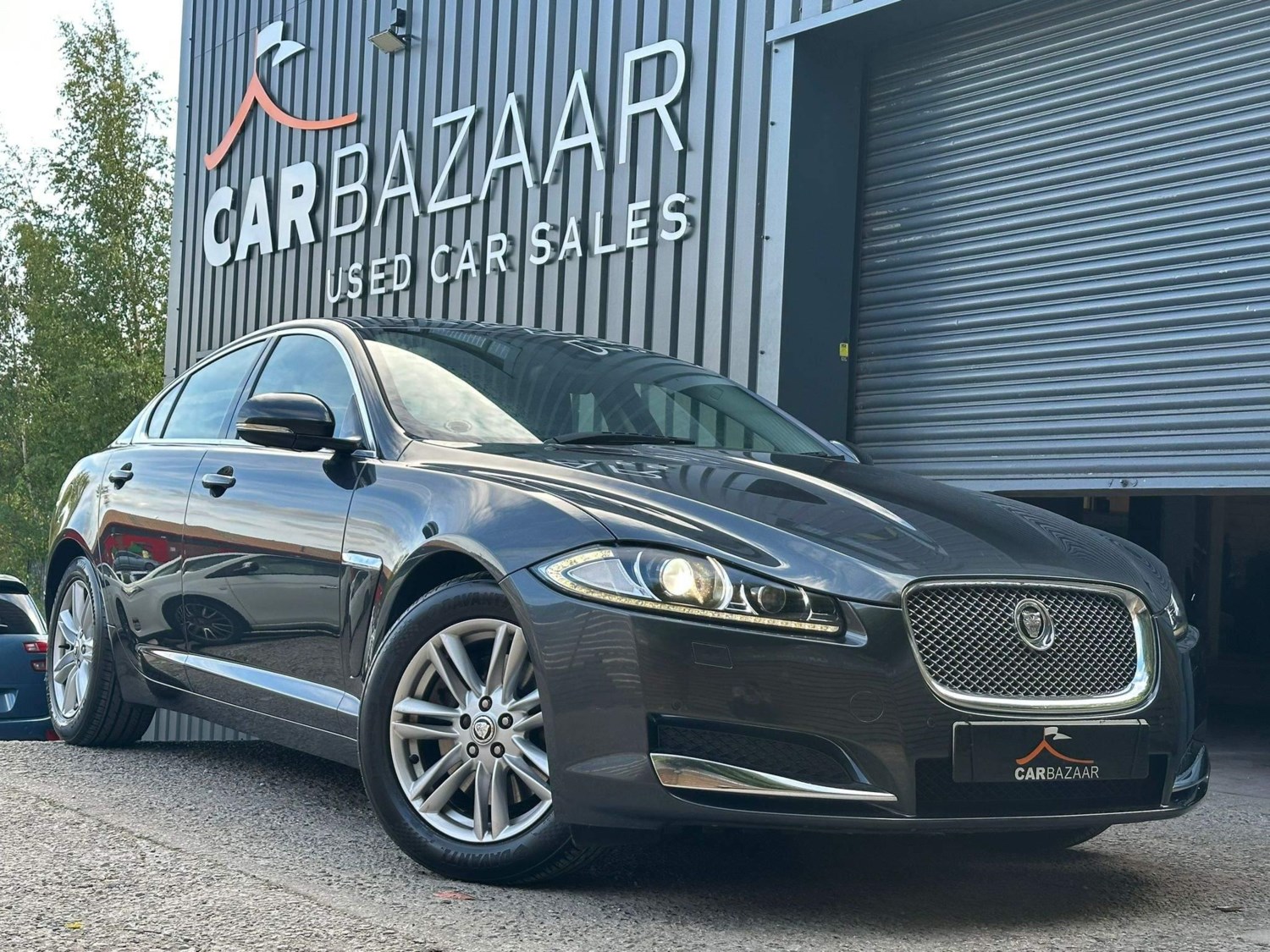 Jaguar XF Listing Image