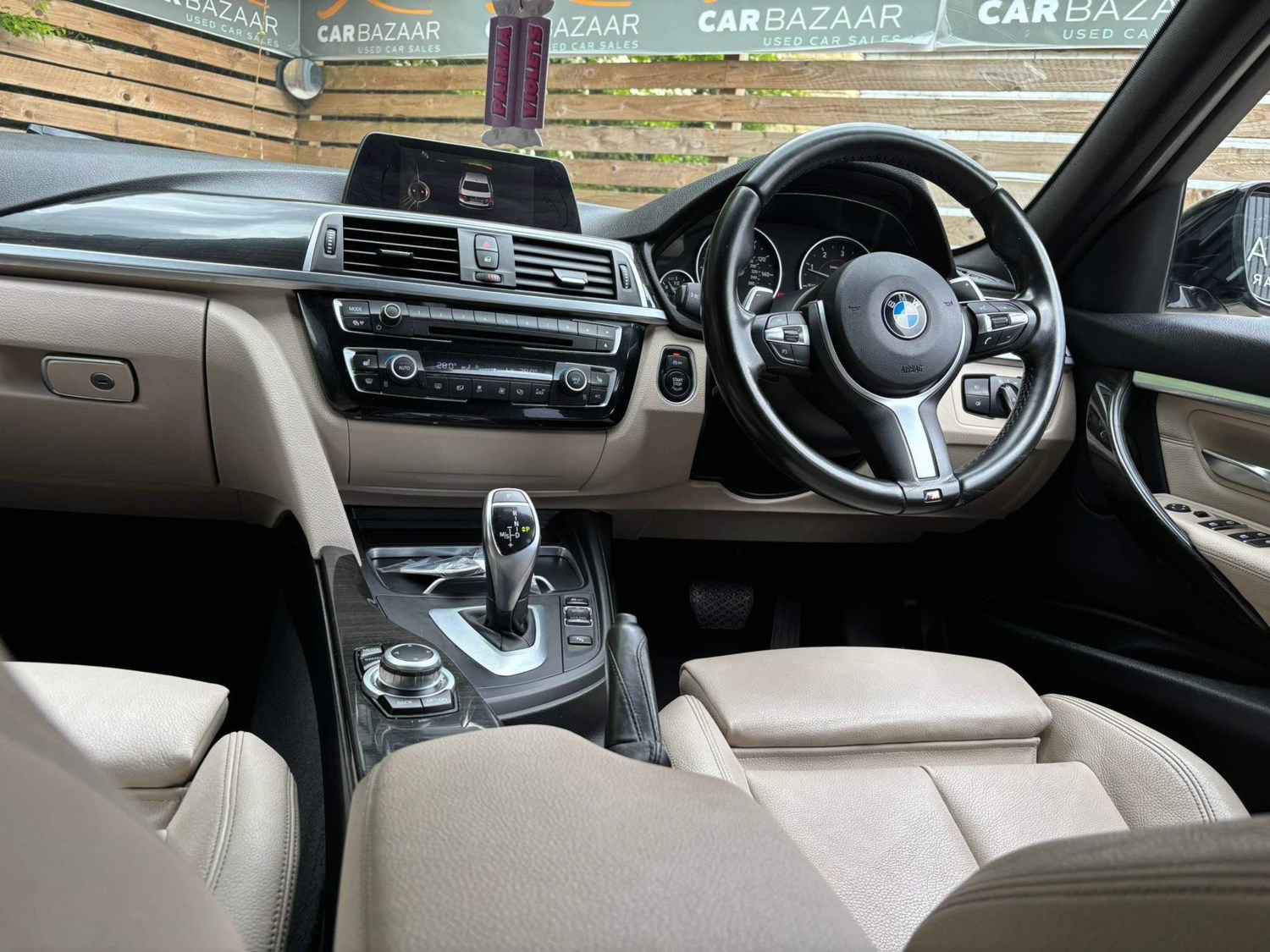 BMW 3 Series Listing Image