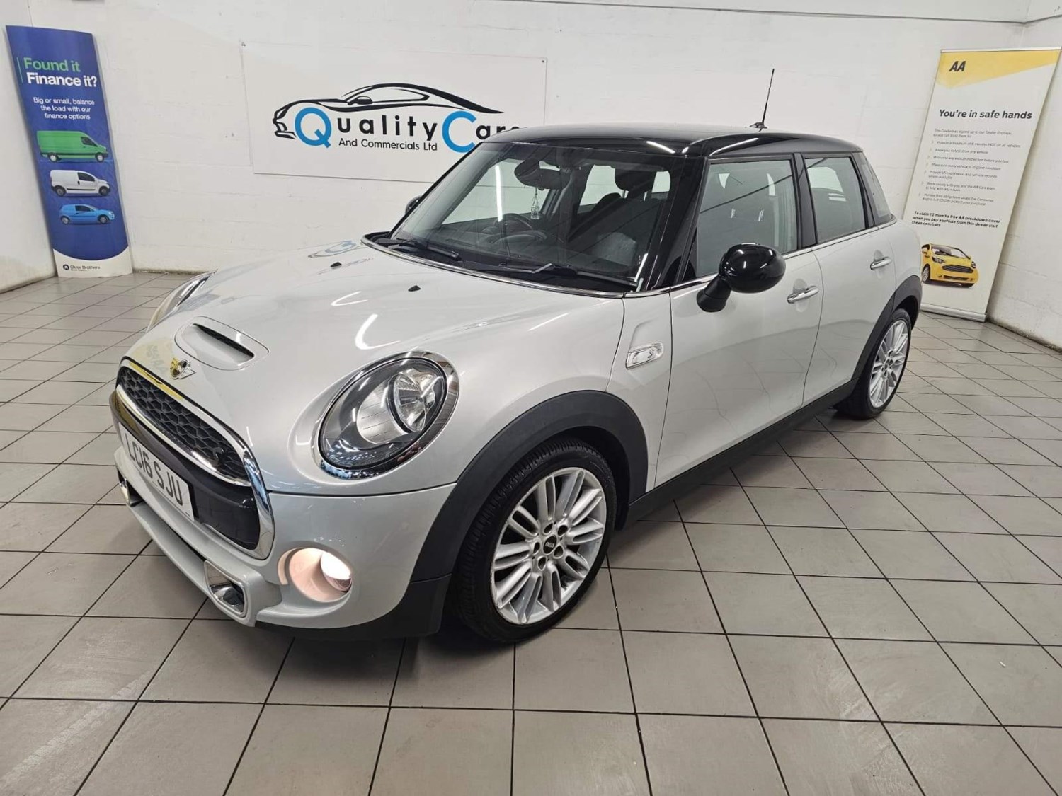 MINI Hatch Listing Image