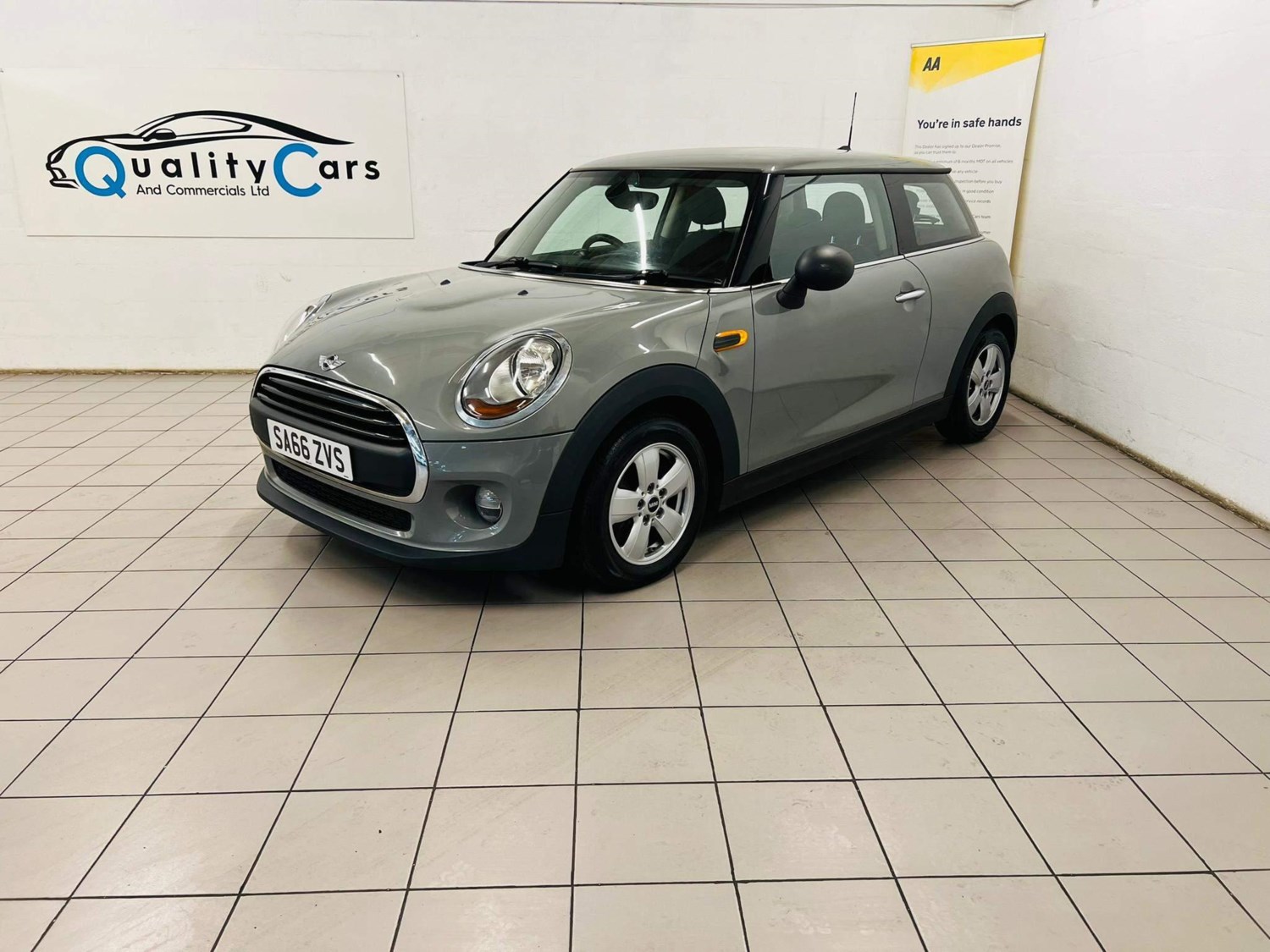 MINI Hatch Listing Image