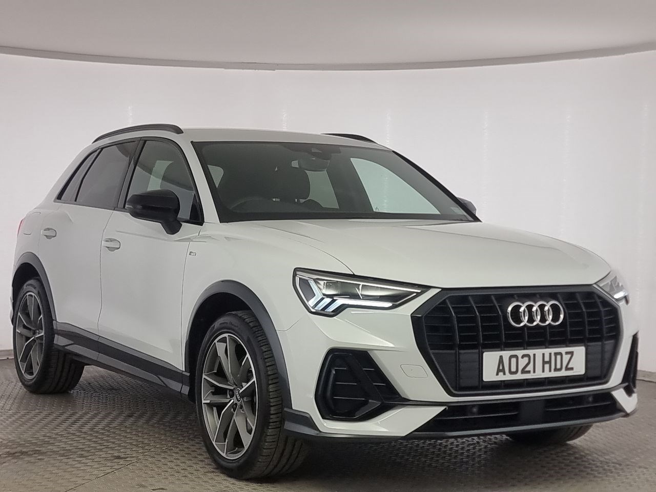 Audi Q3 Listing Image