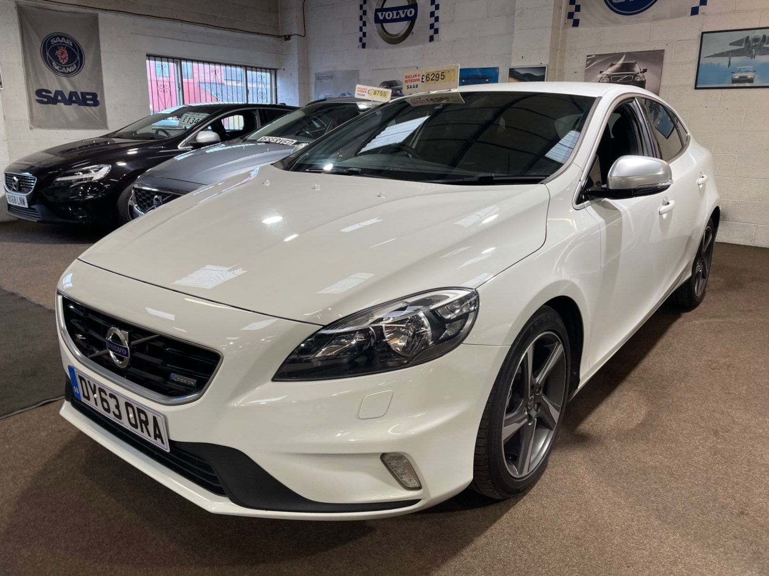 Volvo V40 Listing Image