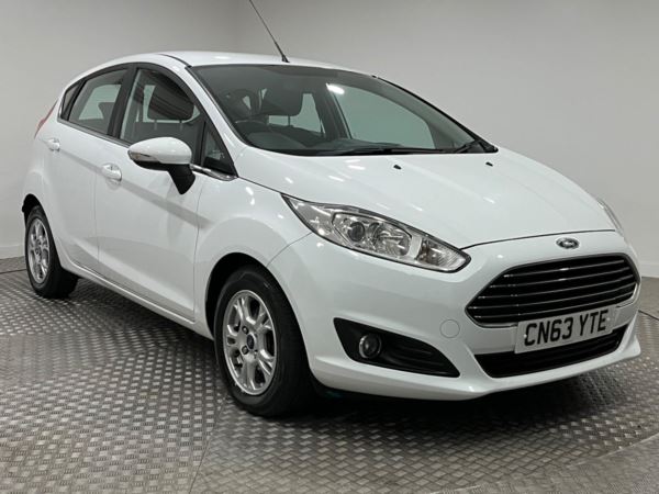 (2013) Ford Fiesta 1.6 TDCi ECOnetic Zetec Euro 5 (s/s) 5dr LOW MILEAGE/GREAT HISTORY